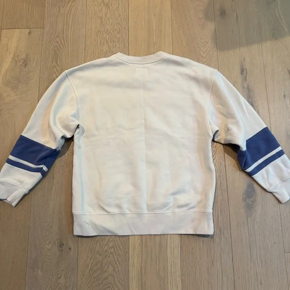 A&F Ski Destination Vintage Sunday Crew Sweatshirt - Picture 3 of 6